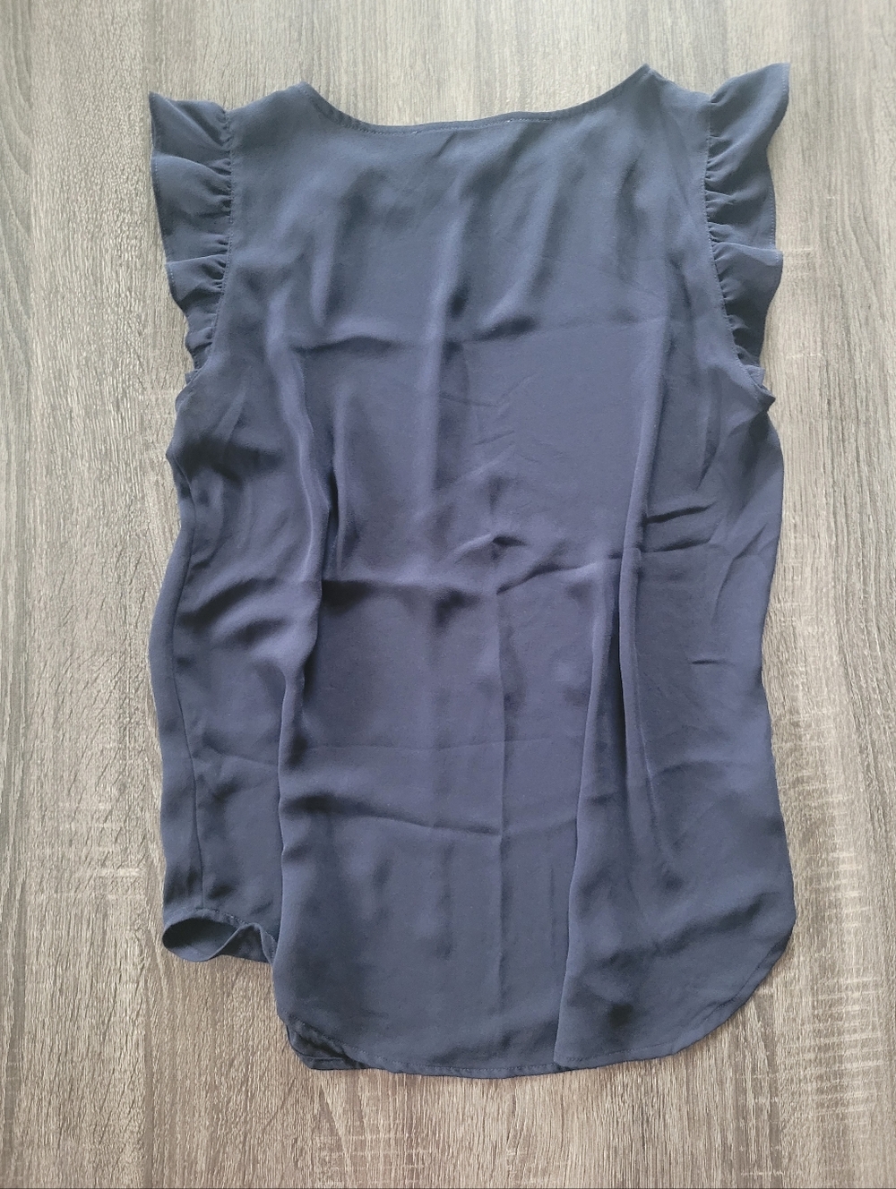 LOFT Button Ruffle Sleeve Top - Picture 5 of 6